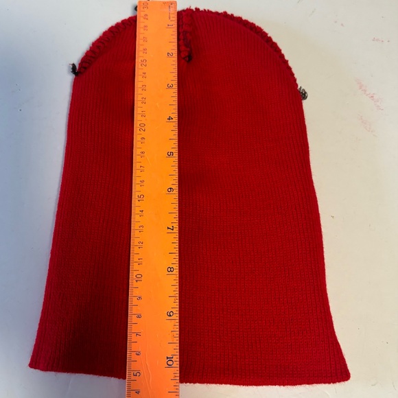CHILDS Red Beanie Toboggan Hat Cap Sock Hat EUC - Picture 3 of 6